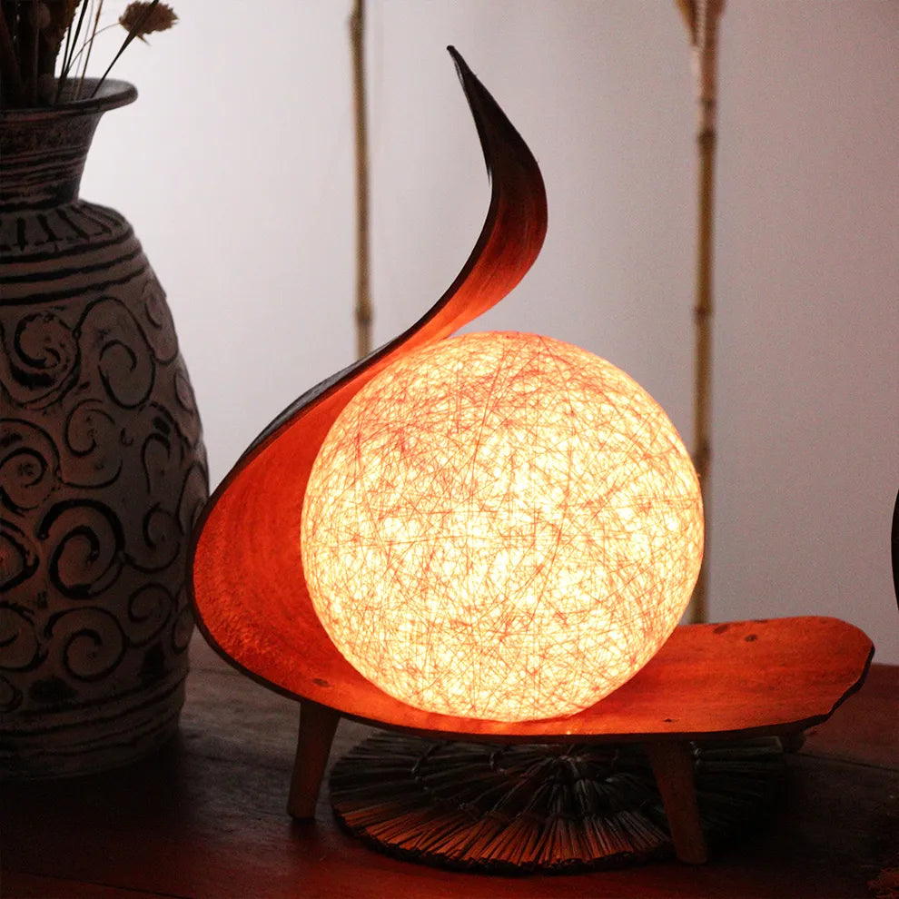 Natural Coconut Leaf Lamp - Chocolate Twist