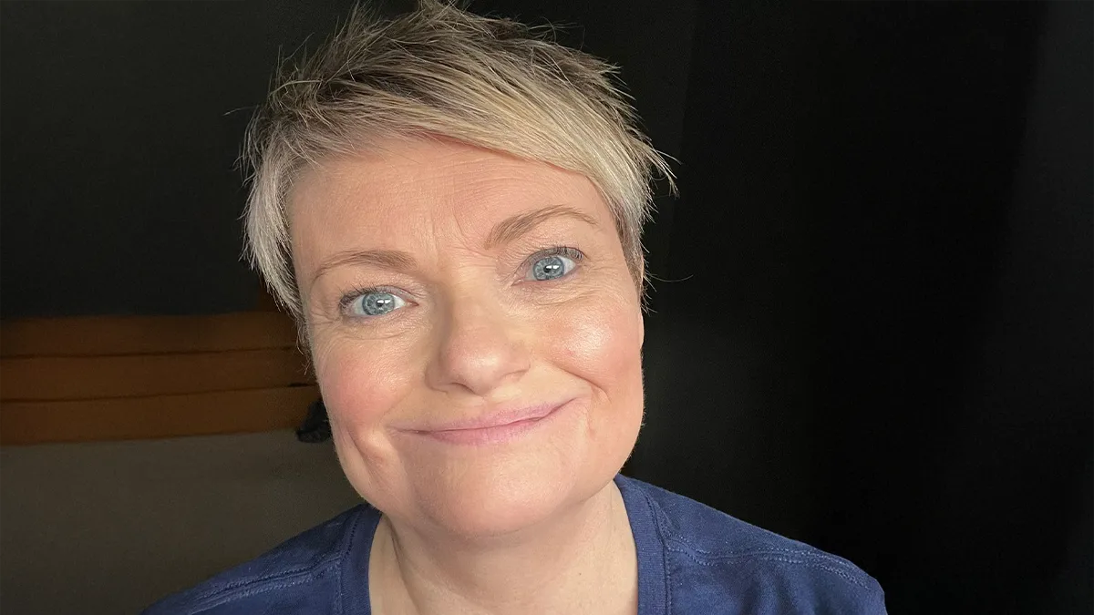 Jo Marshall - Guru